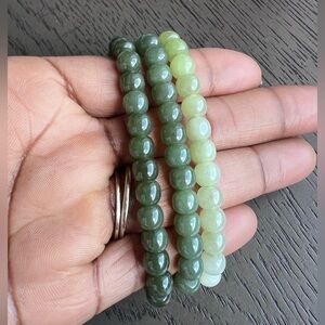 Hetian jade bracelet 7mm 6’ (ONE)